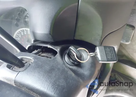 2003 Mazda Tribute Es V6 z USA, uszkodzony, nr VIN 4F2CZ06113KM38442